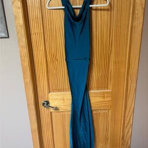 Elegant Teal Sleeveless Dress